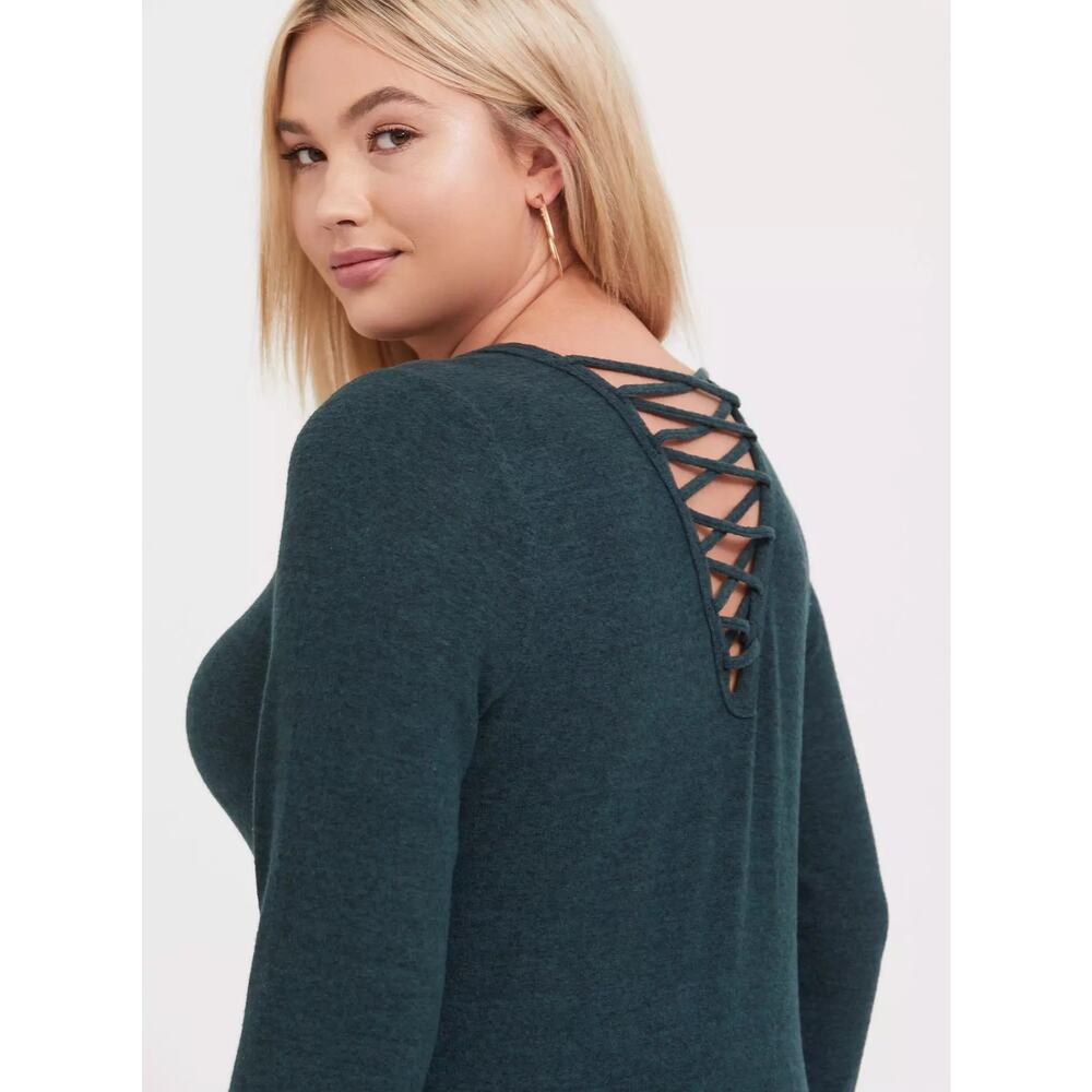 NWT Torrid Super Soft Plush Lace-Up Back Tunic Sweatshirt Top Plus Size: 0X (12)